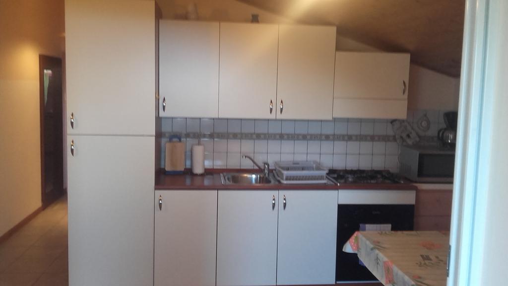 Corry 1 Apartman Ravni Kültér fotó